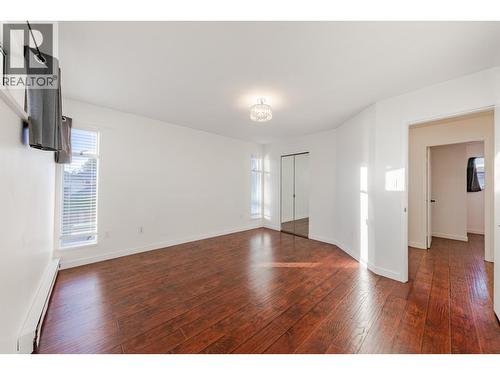 8008 Ash Street, Richmond, BC - Indoor Photo Showing Other Room