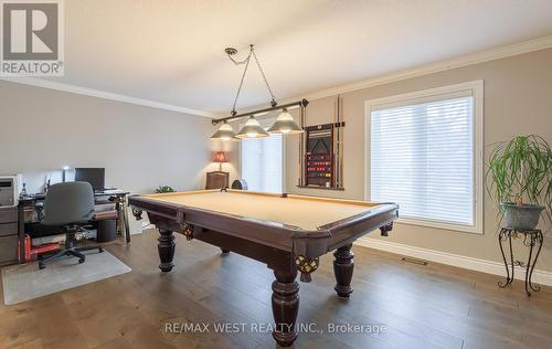 8 Oakridge Court, Brampton, ON - Indoor Photo Showing Other Room