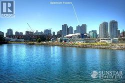 1803 111 W GEORGIA STREET  Vancouver, BC V6B 1T8