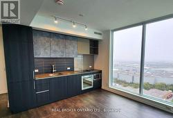 2905 - 1000 PORTAGE PARKWAY  Vaughan, ON L4K 0L1