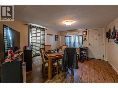 463 Heales Avenue, Penticton, BC - Indoor Photo Showing Dining Room