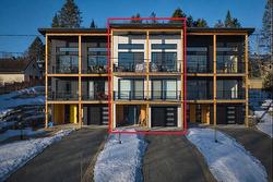 534 Rue Désormeaux  Saint-Donat, QC J0T 2C0