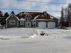 112 Bourgoin  Grand Falls, NB E3Y 1K1