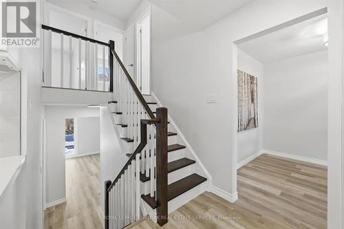 2344 Glastonbury Road, Burlington, ON - Indoor Photo Showing Other Room