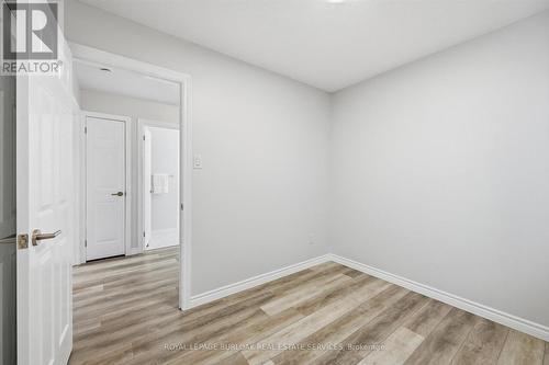 2344 Glastonbury Road, Burlington, ON - Indoor Photo Showing Other Room
