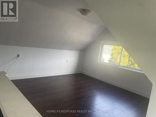 104 Francis Street, Hamilton, ON - Indoor Photo Showing Other Room