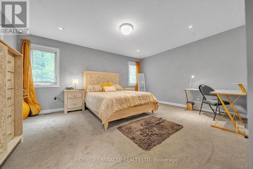 79 Elmbank Trail, Kitchener, ON - Indoor Photo Showing Bedroom