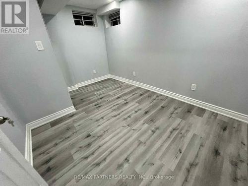 31 Chalone Crescent, Vaughan, ON - Indoor Photo Showing Other Room