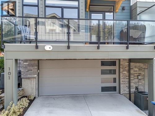 1435 Cara Glen Court Unit# 101, Kelowna, BC - Outdoor With Exterior