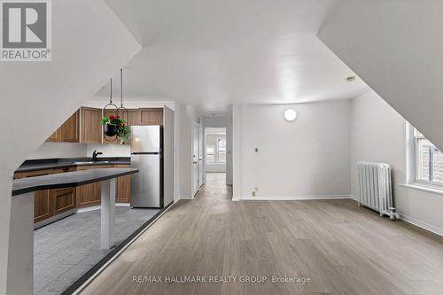 Unit 3 - 132 Flora Street, Ottawa, ON - Indoor Photo Showing Other Room