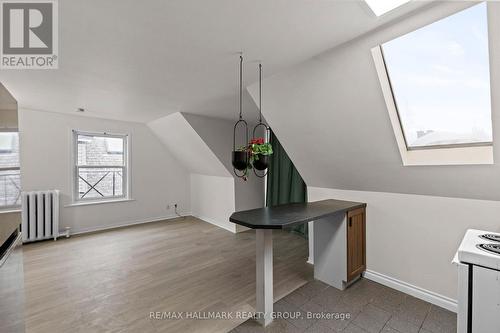 Unit 3 - 132 Flora Street, Ottawa, ON - Indoor Photo Showing Other Room