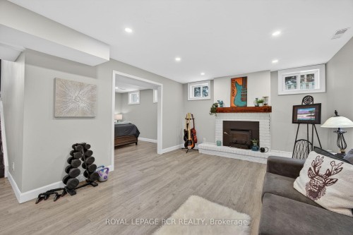 17 Arlow Road, Caledon, ON - Indoor With Fireplace