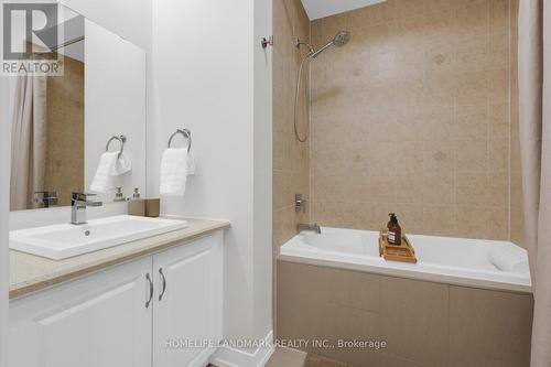 217 Salterton Circle, Vaughan, ON - Indoor Photo Showing Bathroom