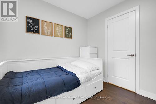 217 Salterton Circle, Vaughan, ON - Indoor Photo Showing Bedroom