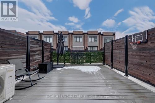 217 Salterton Circle, Vaughan, ON - Outdoor