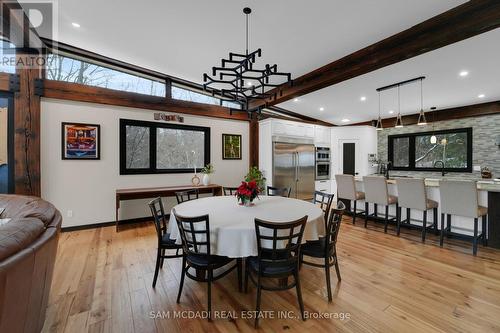 2084 Grand Boulevard, Burlington, ON - Indoor Photo Showing Dining Room