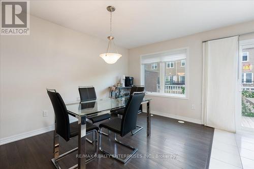 31 - 3002 Preserve Drive, Oakville, ON - Indoor Photo Showing Dining Room
