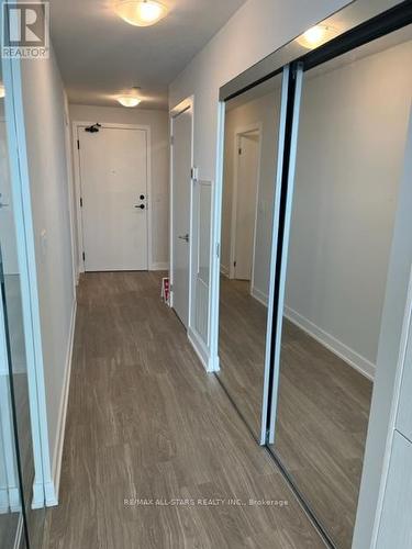 4004 - 430 Square One Drive W, Mississauga, ON - Indoor Photo Showing Other Room