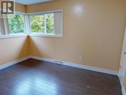 4844 Joyce Ave, Powell River, BC - Indoor Photo Showing Other Room