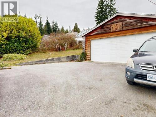 4844 Joyce Ave, Powell River, BC - Outdoor