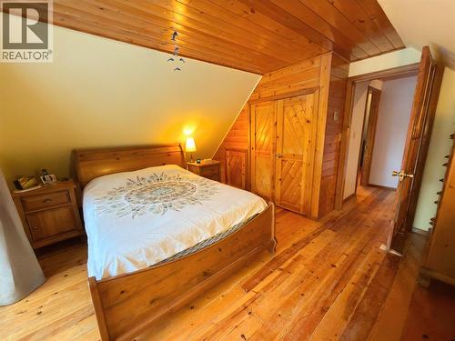 175 Link Lake Road, Princeton, BC - Indoor Photo Showing Bedroom