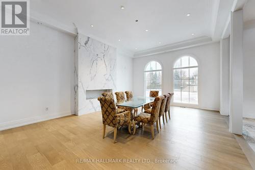 15 Eden Vale Drive, King, ON - Indoor Photo Showing Dining Room