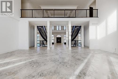 15 Eden Vale Drive, King, ON - Indoor Photo Showing Other Room