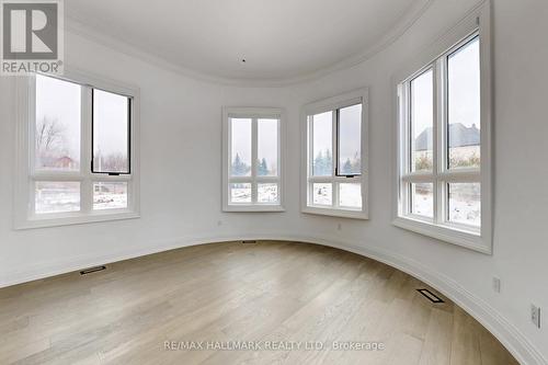 15 Eden Vale Drive, King, ON - Indoor Photo Showing Other Room