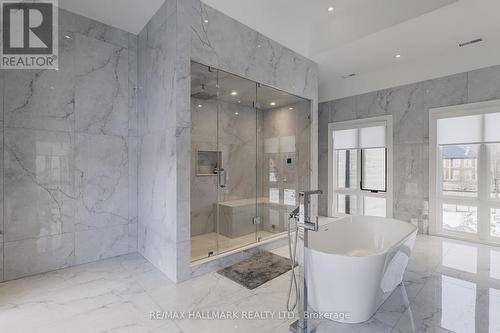 15 Eden Vale Drive, King, ON - Indoor Photo Showing Bathroom