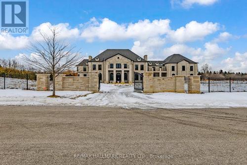 15 Eden Vale Drive, King, ON - Outdoor With Facade