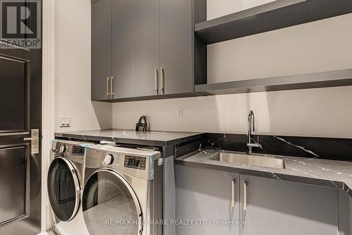 15 Eden Vale Drive, King, ON - Indoor Photo Showing Laundry Room