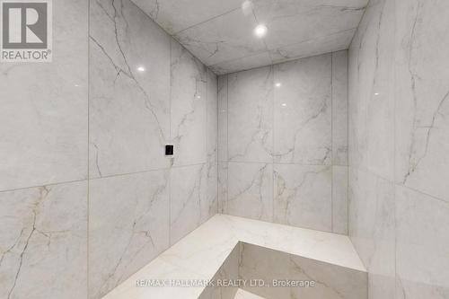 15 Eden Vale Drive, King, ON - Indoor Photo Showing Other Room