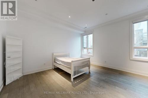 15 Eden Vale Drive, King, ON - Indoor Photo Showing Bedroom