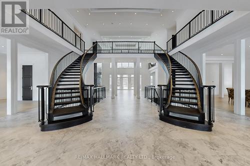 15 Eden Vale Drive, King, ON - Indoor Photo Showing Other Room