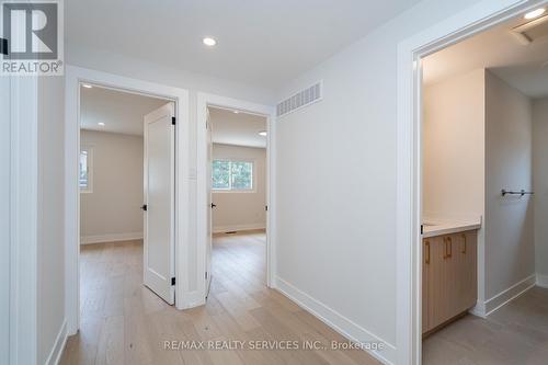 2296 Devon Road, Oakville, ON - Indoor Photo Showing Other Room