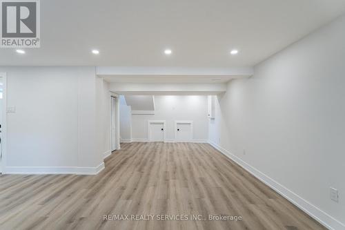 2296 Devon Road, Oakville, ON - Indoor Photo Showing Other Room