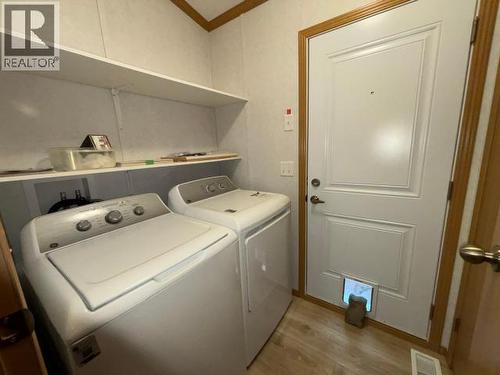 38-6263 Lund, Powell River, BC - Indoor Photo Showing Laundry Room
