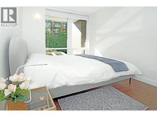1045 Richards Street, Vancouver, BC - Indoor Photo Showing Bedroom