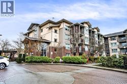101 5889 IRMIN STREET  Burnaby, BC V5J 0C1