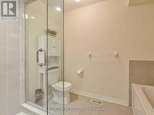 38 - 57 Muzzo Drive, Brampton, ON - Indoor Photo Showing Bathroom