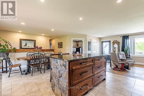 42420 Ron Mcneil Line, Central Elgin, ON - Indoor Photo Showing Dining Room