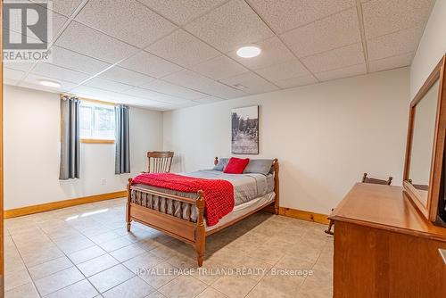 42420 Ron Mcneil Line, Central Elgin, ON - Indoor Photo Showing Bedroom