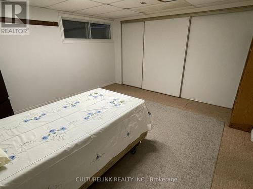 7 Millgate Crescent, Toronto, ON - Indoor Photo Showing Bedroom