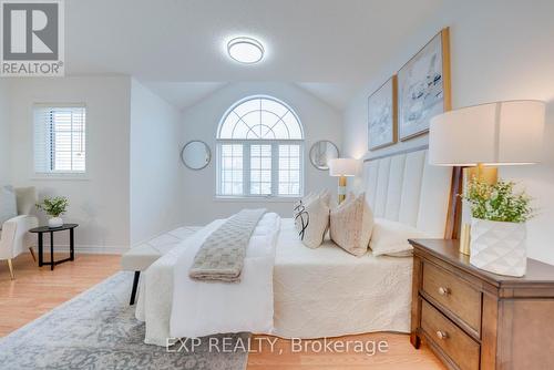 42 Arrowpoint Drive, Brampton, ON - Indoor Photo Showing Bedroom