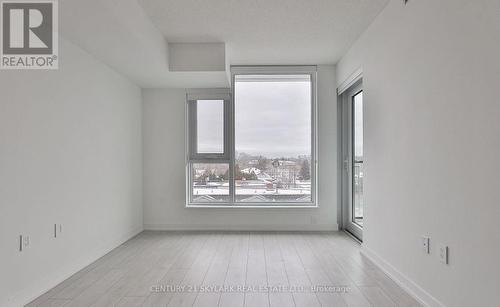 #411 - 556 Marlee Avenue, Toronto, ON - Indoor Photo Showing Other Room