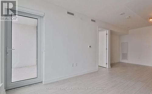 #411 - 556 Marlee Avenue, Toronto, ON - Indoor Photo Showing Other Room