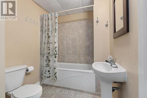 130 - 3040 Constitution Boulevard, Mississauga, ON - Indoor Photo Showing Bathroom