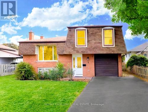 7 Dunnett Boulevard, Belleville, ON - Outdoor