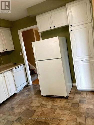 7 Dunnett Boulevard, Belleville, ON - Indoor Photo Showing Kitchen