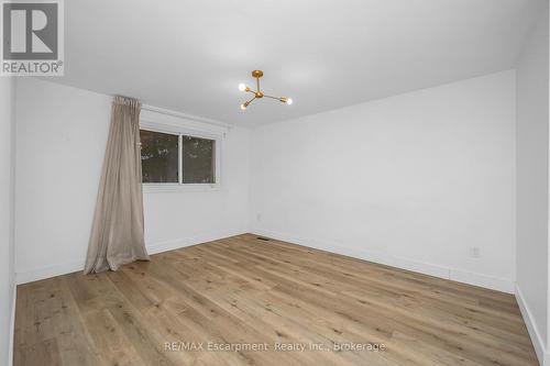 3346 Hannibal Road, Burlington (Palmer), ON - Indoor Photo Showing Other Room